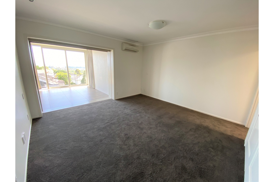 propertyImages