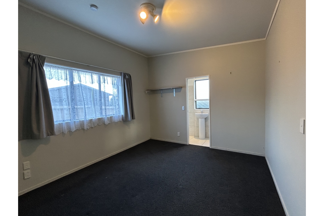 propertyImages
