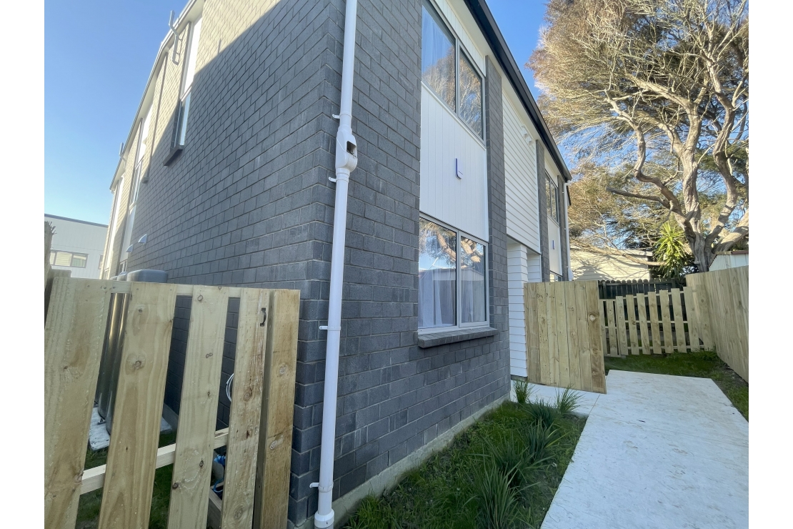 propertyImages
