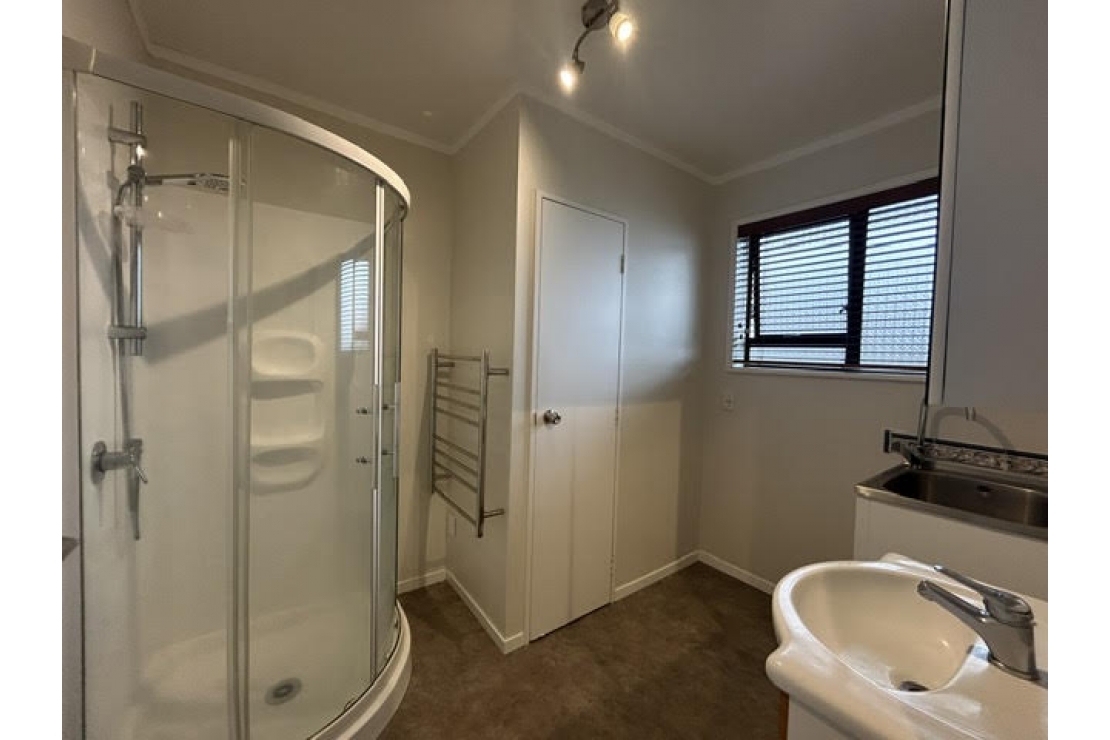propertyImages