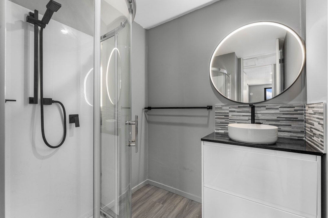 propertyImages