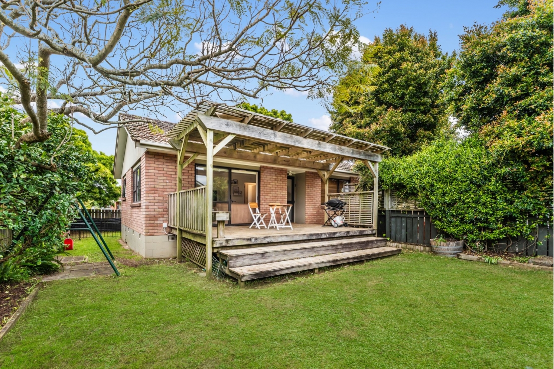 Ilikethat - Brick & Tile | Ellerslie Border  - Auckland City, Auckland 