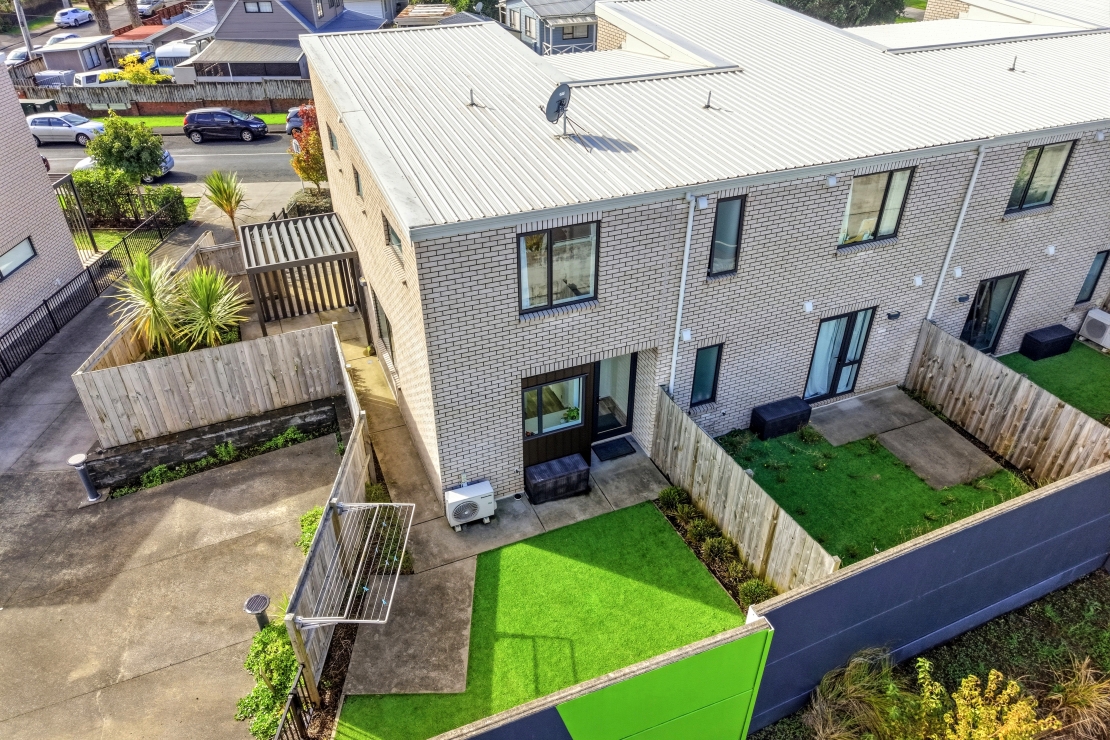 propertyImages