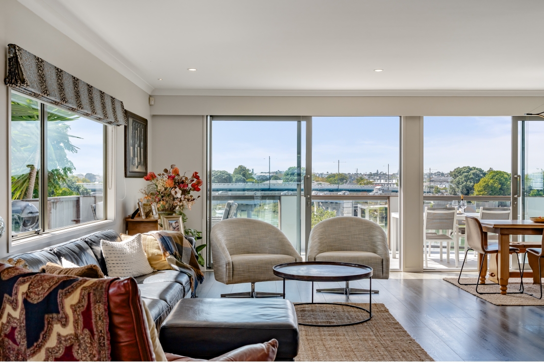 propertyImages