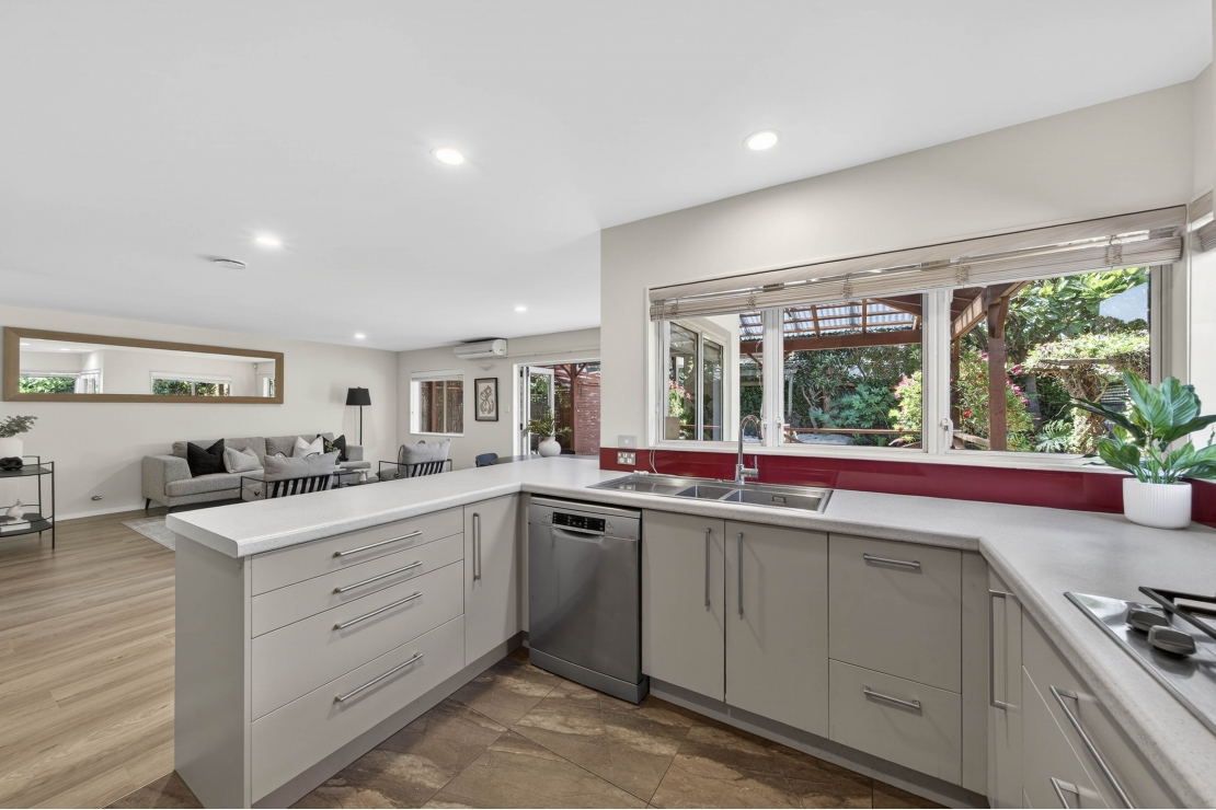 propertyImages