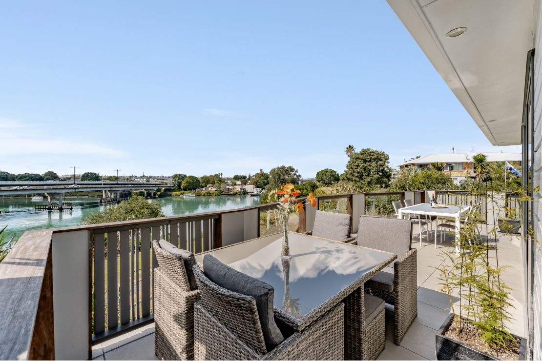 propertyImages