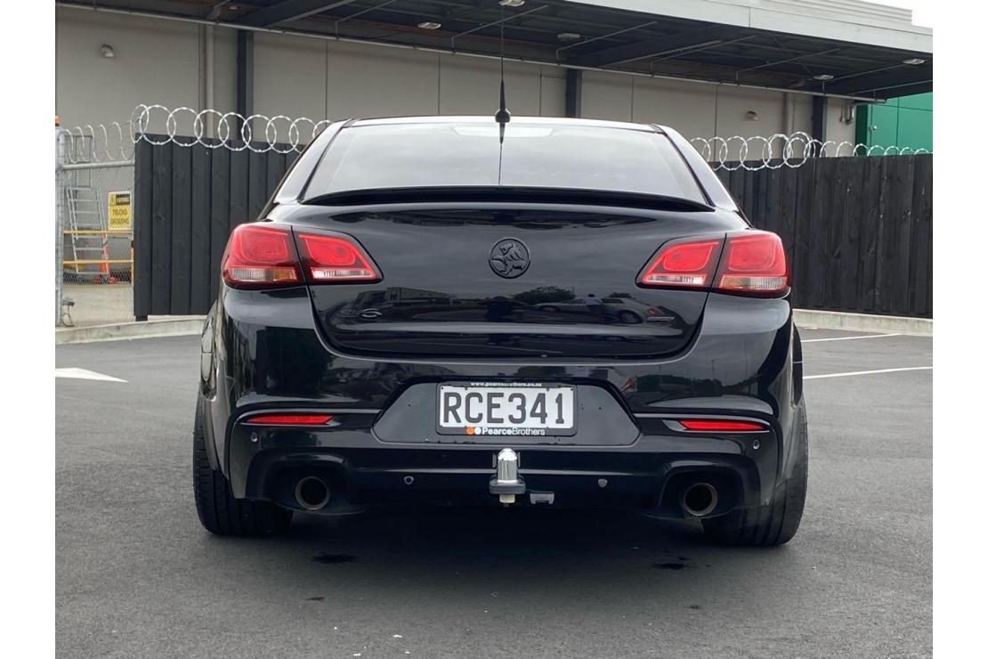 Ilikethat - Holden, Commodore VF2 SV6 BLACK 3.6P, 2016  - Auckland City, Auckland 