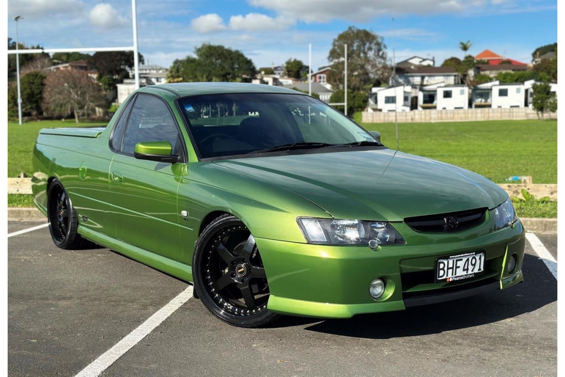 Ilikethat - Holden, Commodore SS 5.7 V8 MANUAL, 2003 - Auckland City, Auckland