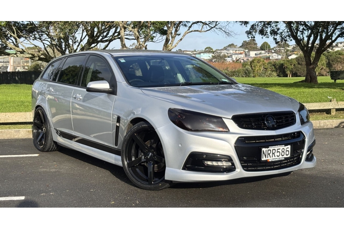 Ilikethat - Holden, Commodore VF SV6 LOWERED ON 20"S, 2015  - Auckland City, Auckland 