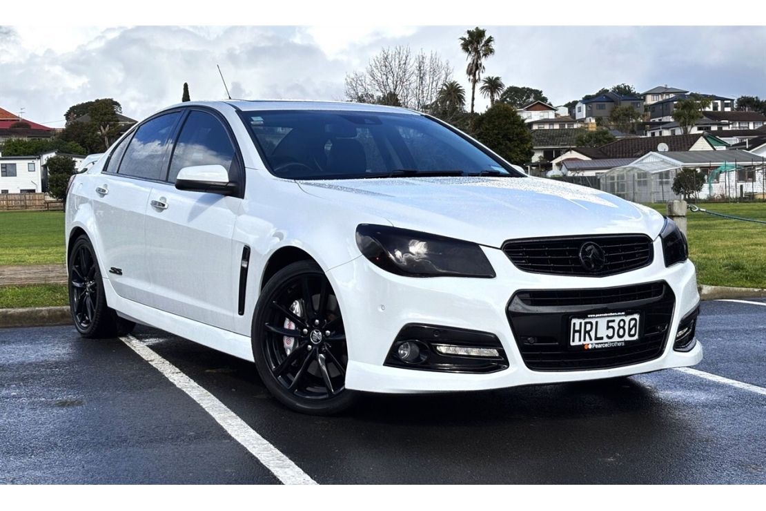 Ilikethat - Holden, Commodore VF SS-V REDLINE BLACKOUT, 2014  - Auckland City, Auckland 