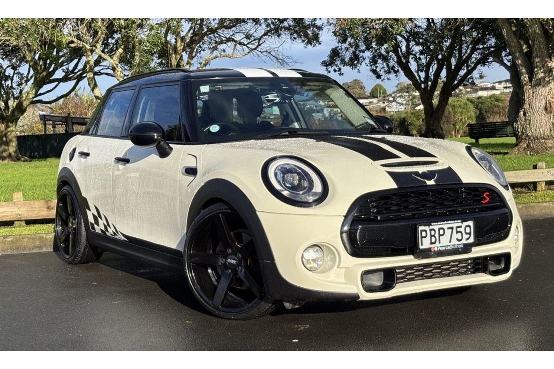 Ilikethat - MINI, Cooper NZ NEW CHILLI II PACK, 2015  - Auckland City, Auckland 