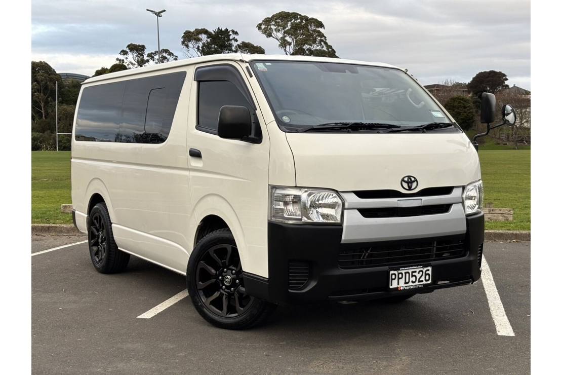 Ilikethat - Toyota, Hiace 2.0 PETROL 6 SEATER, 2019 - Auckland City, Auckland