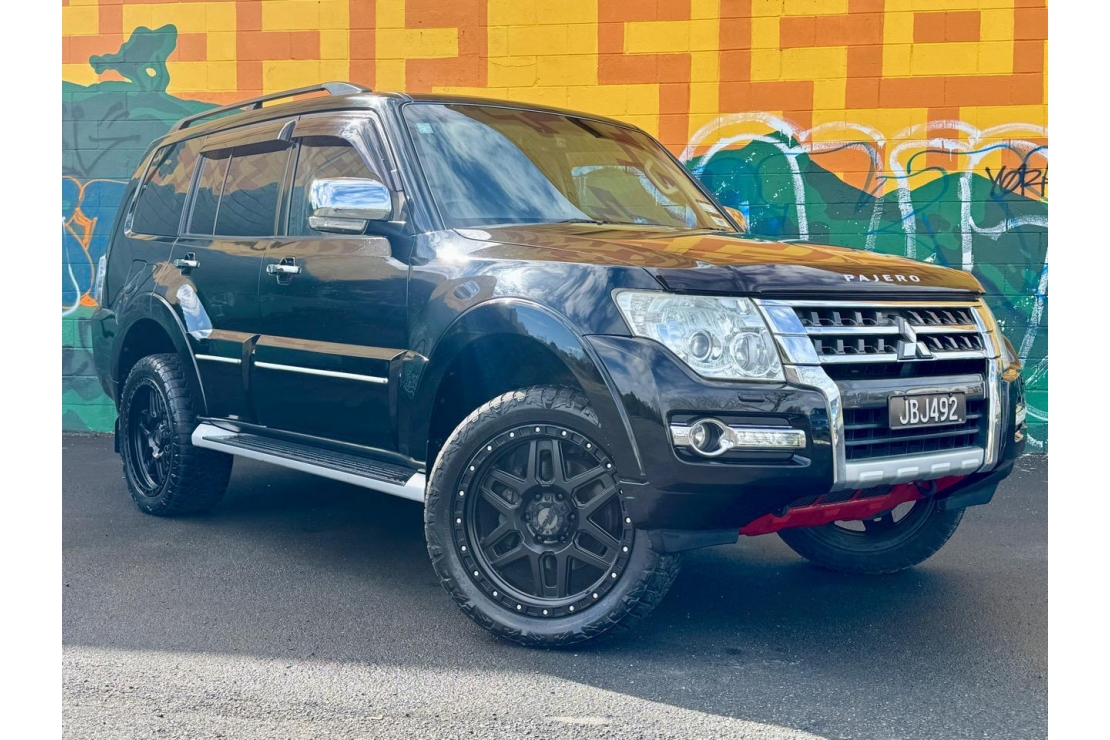 Ilikethat - Mitsubishi, Pajero EXCEED, 4X4, 20" MAGS, 2015 - Auckland City, Auckland