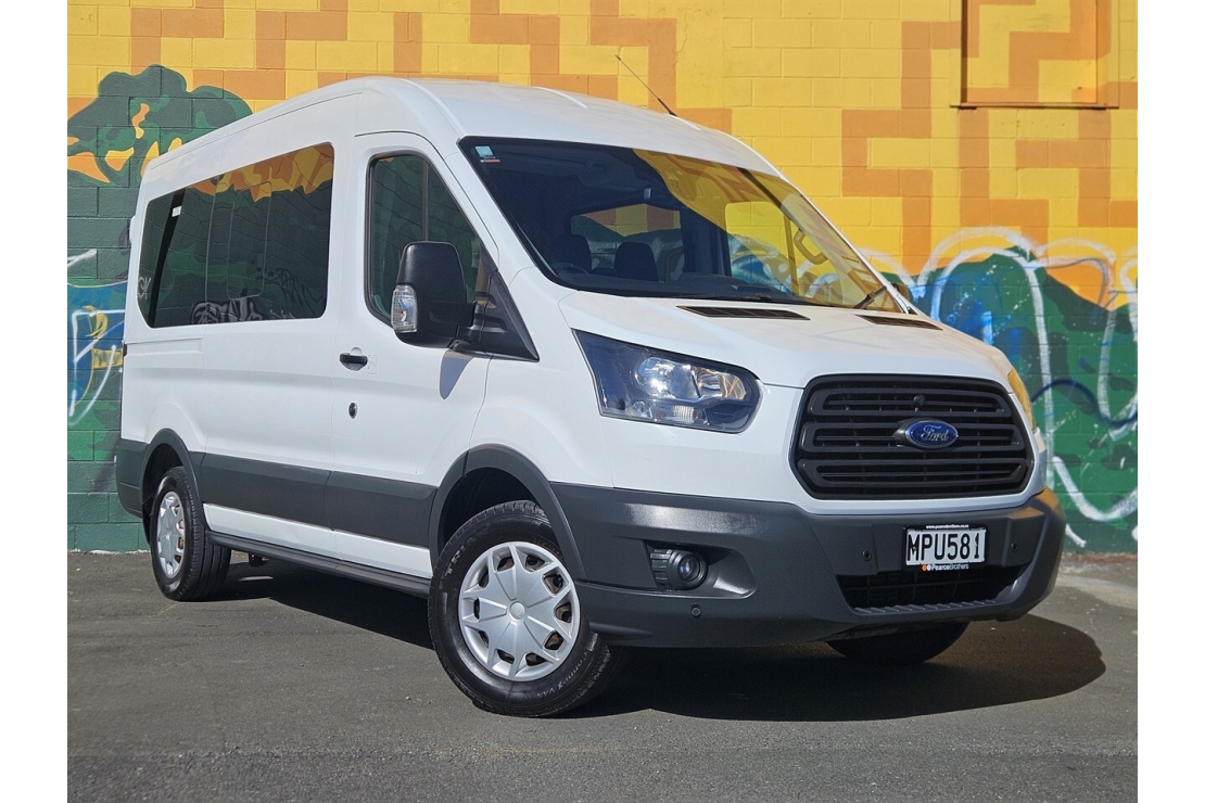 Ilikethat - Ford, Transit 370 12 SEAT MINI BUS MANUAL, 2019 - Auckland City, Auckland