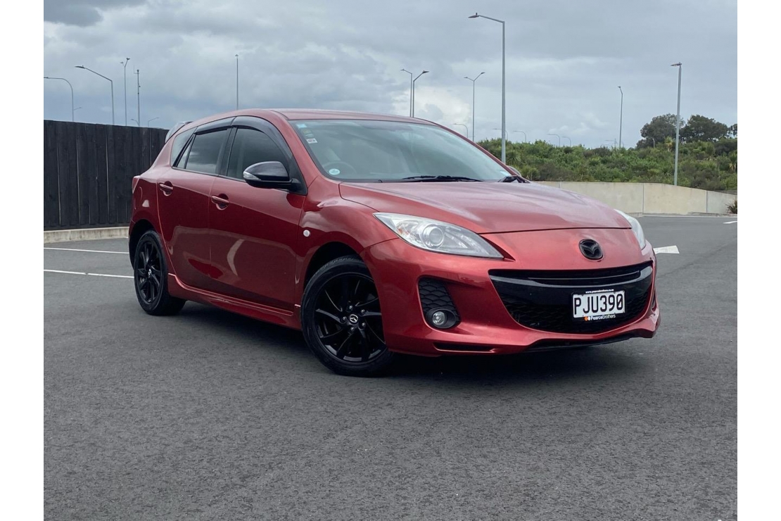 Ilikethat - Mazda, Axela, 2013  - Auckland City, Auckland 