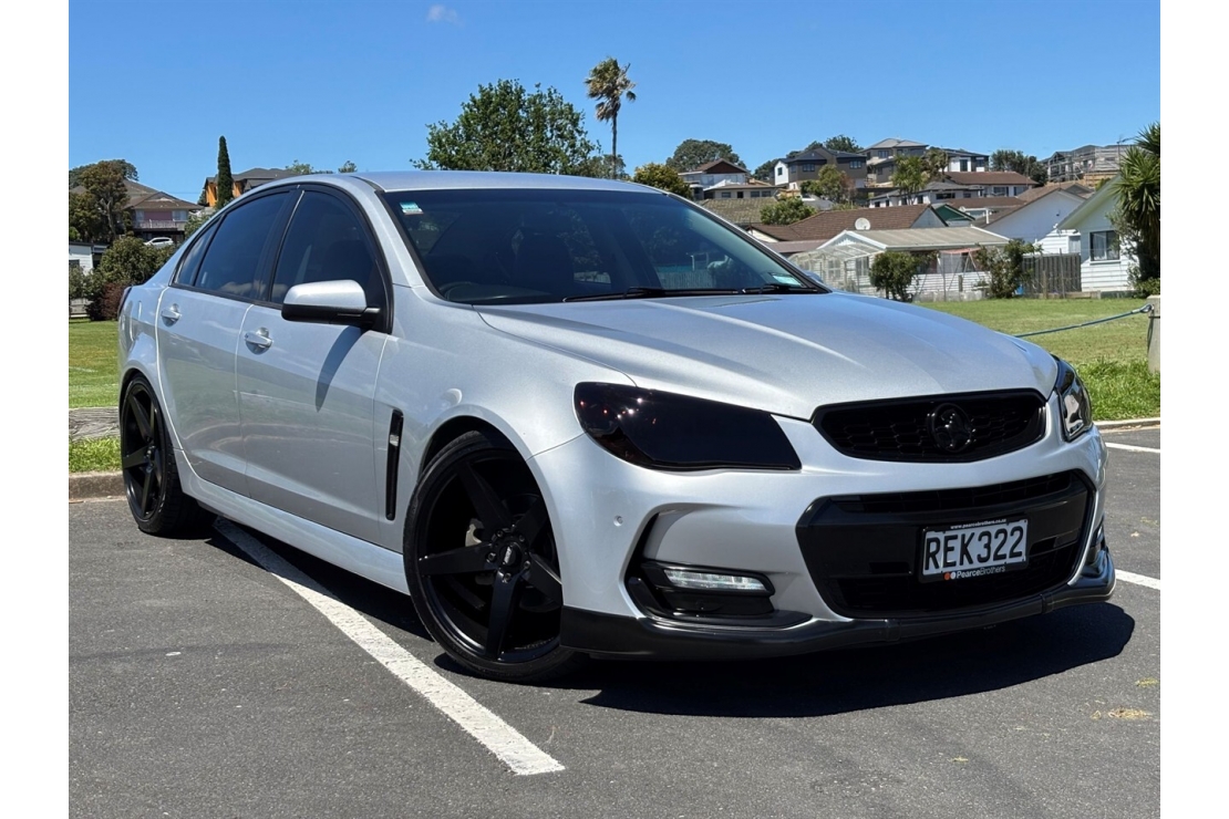 Ilikethat - Holden, Commodore VF2 SV6 BLACK EDITION, 2016  - Auckland City, Auckland