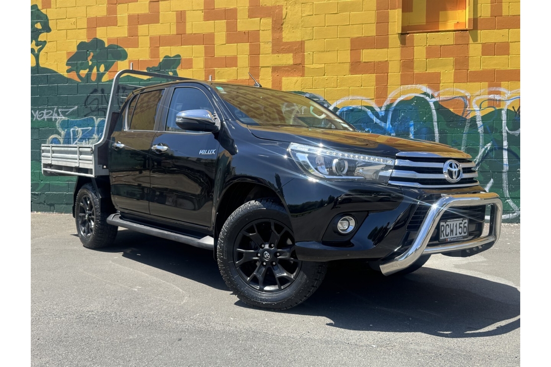 Ilikethat - Toyota, Hilux SR5 4WD FLATDECK MANUAL, 2018  - Auckland City, Auckland 