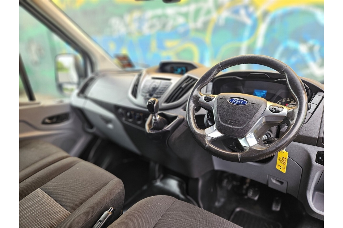 Ilikethat - Ford, Transit 350L LWB MANUAL 2.2 TURBO..., 2018  - Auckland City, Auckland 