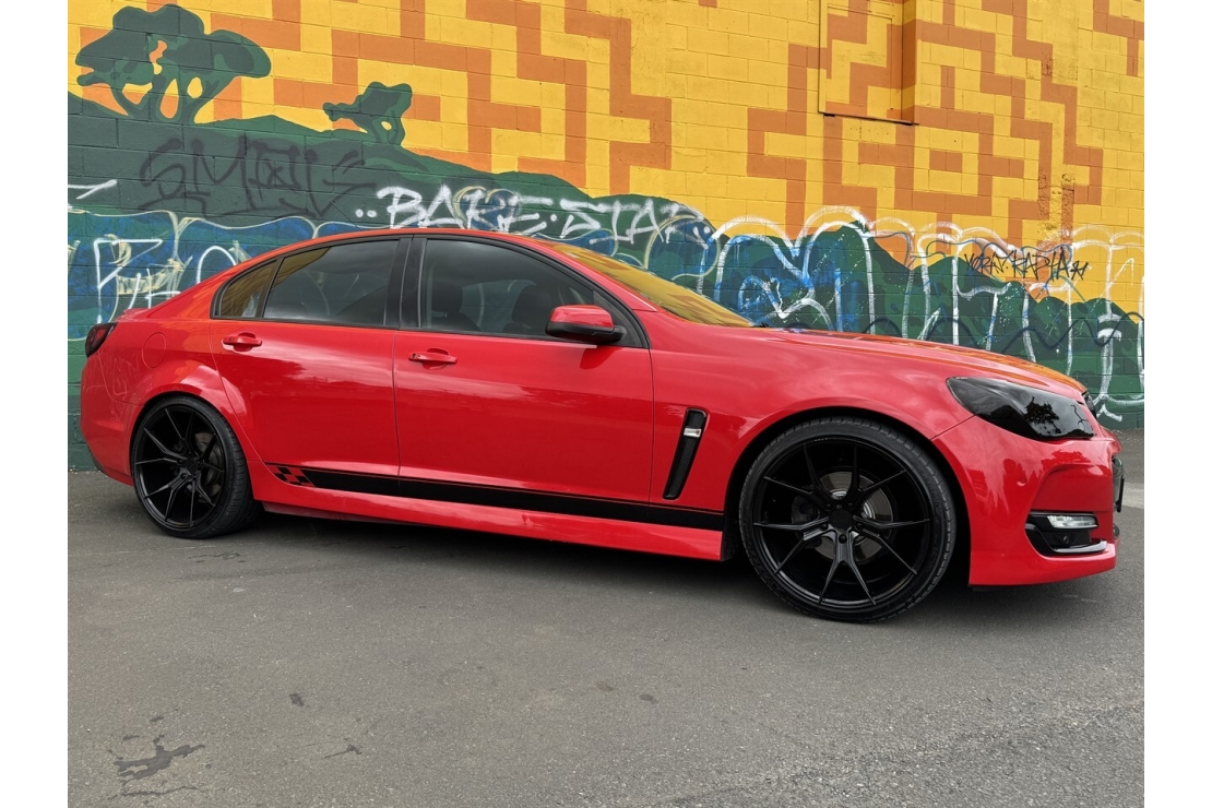 Ilikethat - Holden, Commodore VF2 SV6 LOWERED ON 20&quo..., 2016  - Auckland City, Auckland 