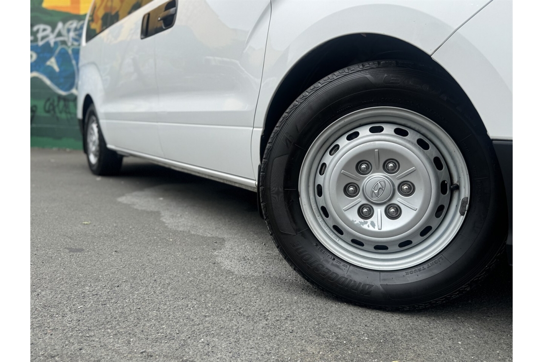 Ilikethat - Hyundai, Iload 2.5 TURBO DIESEL CRDI, 2019  - Auckland City, Auckland 