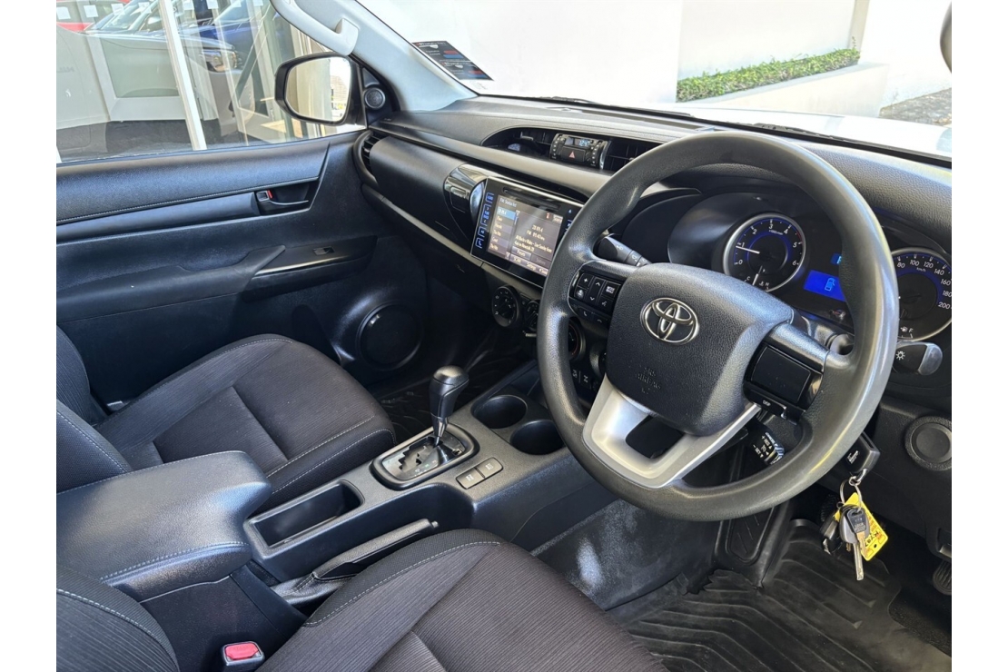 Ilikethat - Toyota, Hilux SR 2.8 TURBO DIESEL 4X4, 2017  - Auckland City, Auckland 
