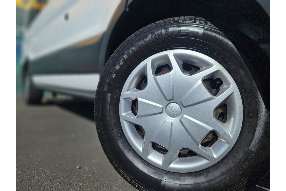 Ilikethat - Ford, Transit 370 12 SEAT MINI BUS MANUAL, 2019  - Auckland City, Auckland 