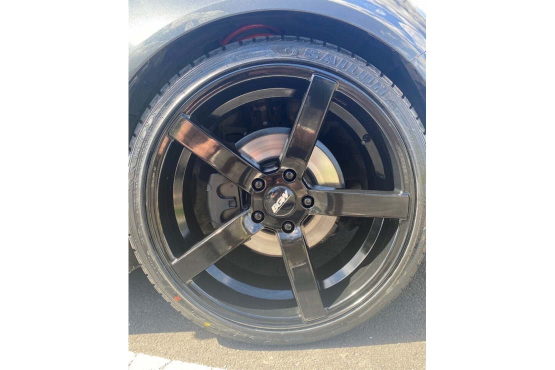 Ilikethat - Holden, Commodore VF2 EVOKE LOWERED ON 20"S, 2017  - Auckland City, Auckland 