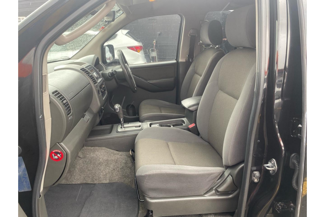 Ilikethat - Nissan, Navara D/C 2.5D 4WD ST AT, 2010  - Auckland City, Auckland 