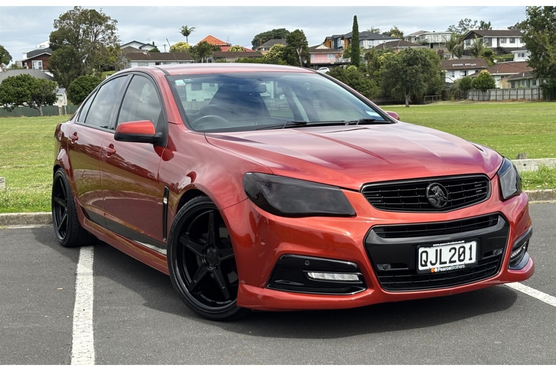 Ilikethat - Holden, Commodore VF SV6 LOWERED ON 20"S, 2015  - Auckland City, Auckland 