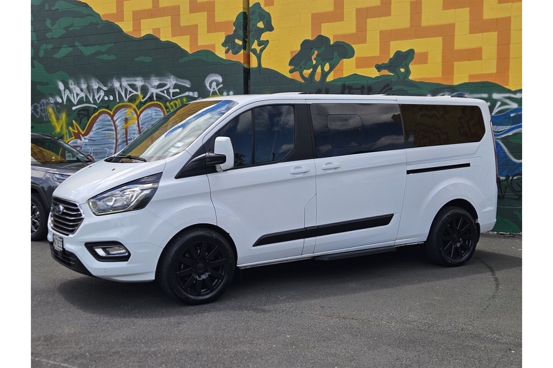 Ilikethat - Ford, Transit TOURNEO TREND 9 SEATER, 2020  - Auckland City, Auckland 