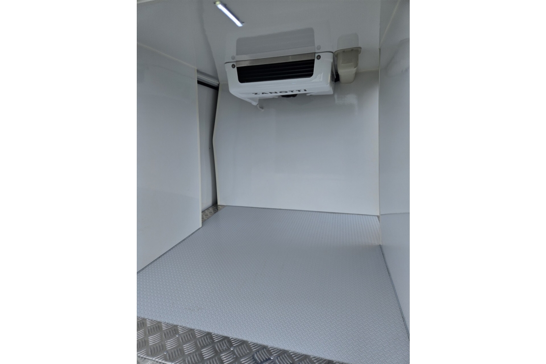 Ilikethat - Peugeot, Partner REFRIGERATED VAN 1.2 PETR..., 2024  - Auckland City, Auckland 