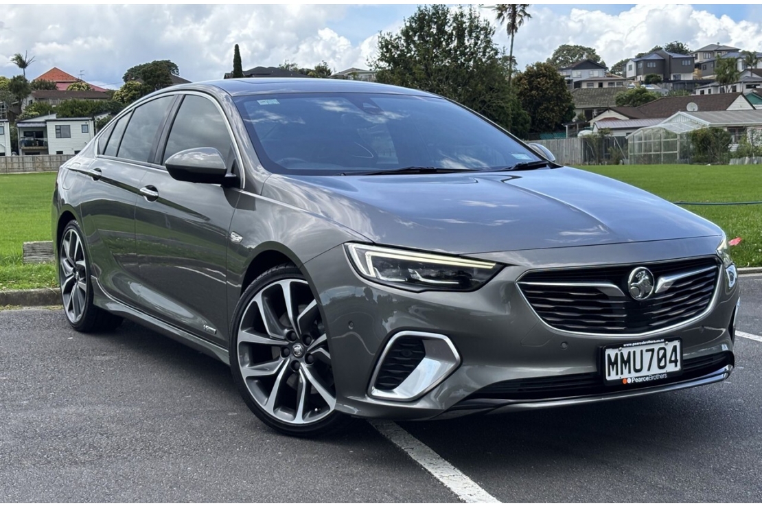 Ilikethat - Holden, Commodore VXR 3.6 PETROL/4WD, 2019  - Auckland City, Auckland 