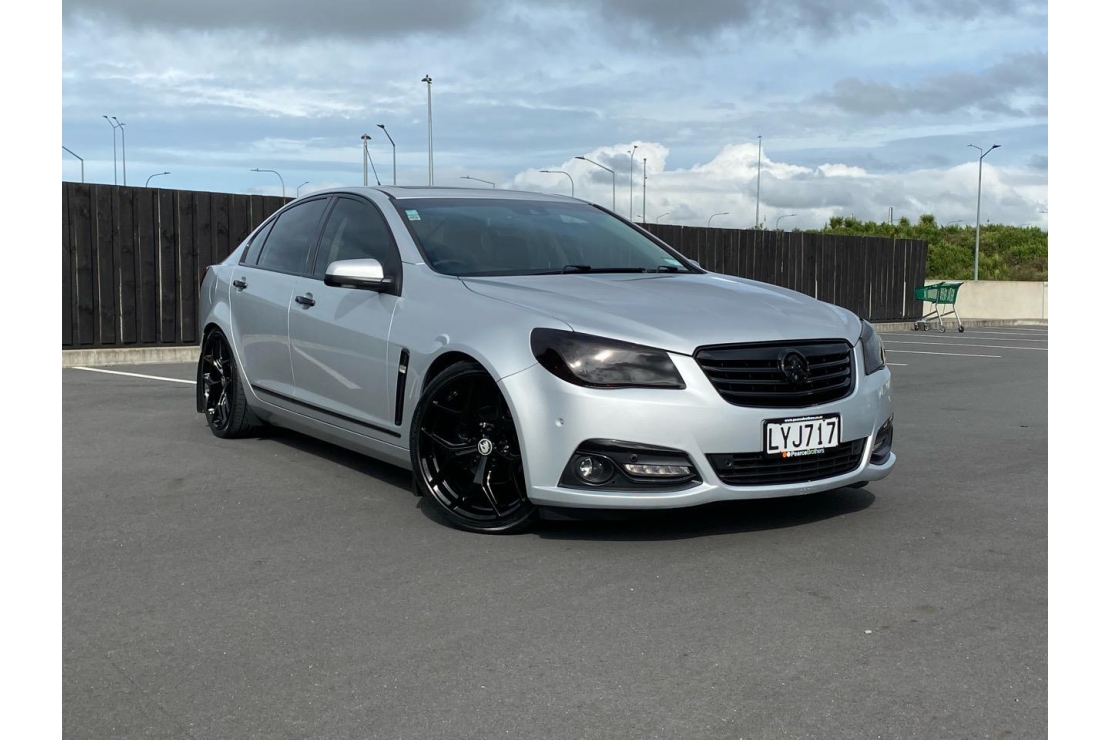 Ilikethat - Holden, Commodore VF CALAIS-V, 2015  - Auckland City, Auckland 