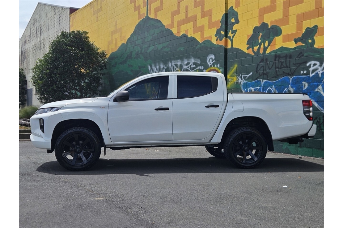 Ilikethat - Mitsubishi, Triton GLX, 4X4, BEAST, NEW MAGS..., 2020 - Auckland City, Auckland 
