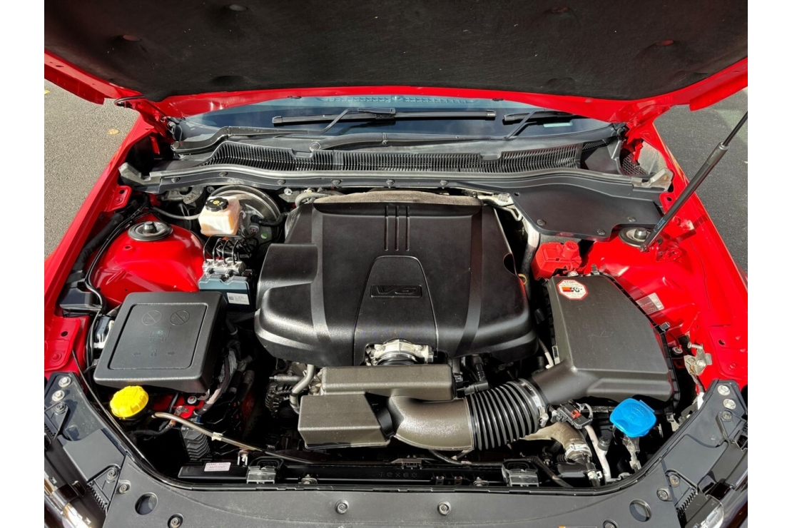 Ilikethat - Holden, Commodore VF2 SV6 SPORTSWAGON, 2016  - Auckland City, Auckland 