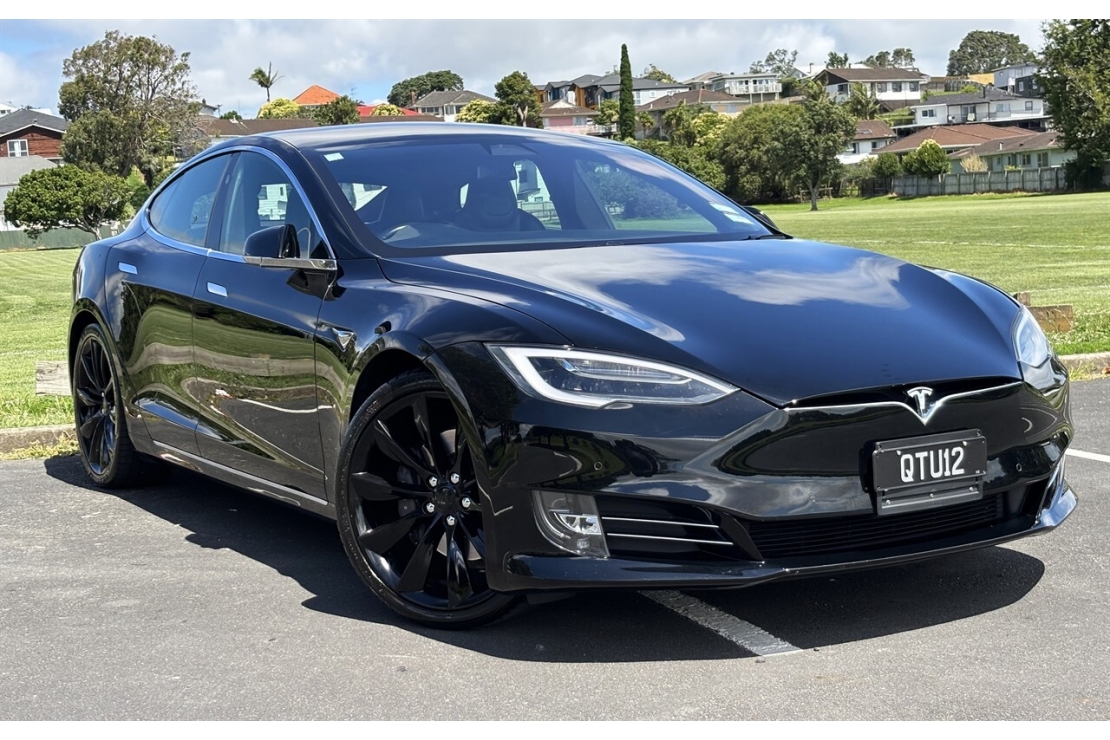 Ilikethat - Tesla, Model S 75 BLACKOUT, 2017  - Auckland City, Auckland 