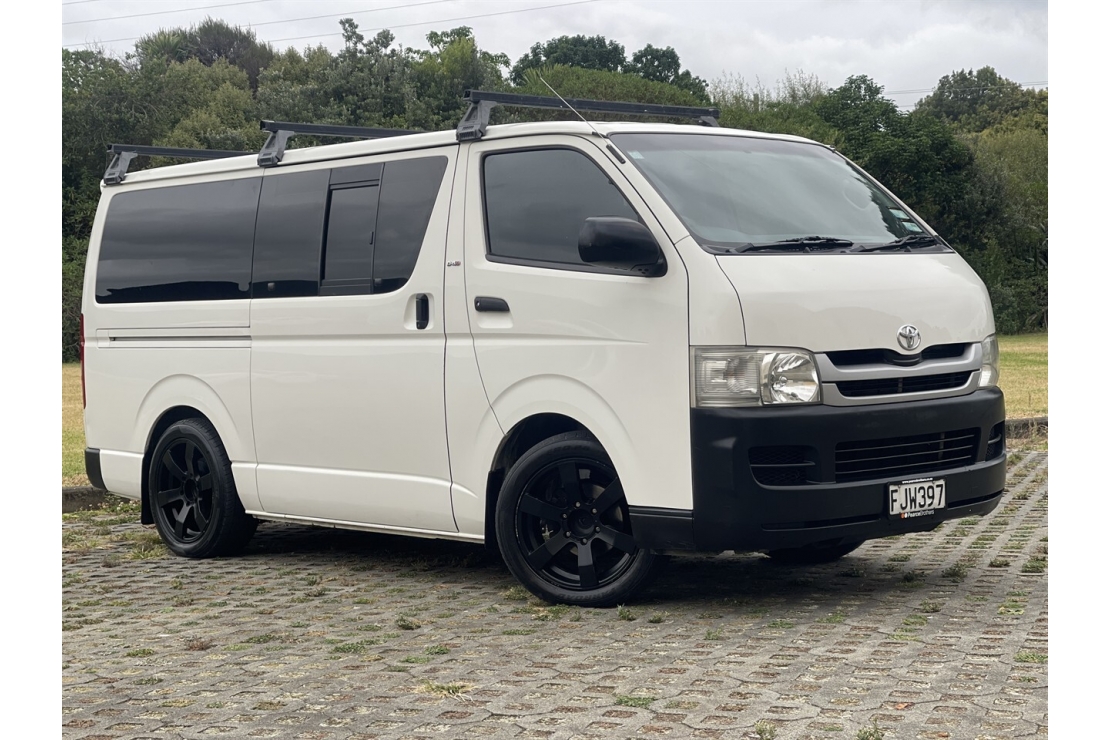 Ilikethat - Toyota, Hiace 3.0DT ZL MANUAL, 2010  - Auckland City, Auckland 