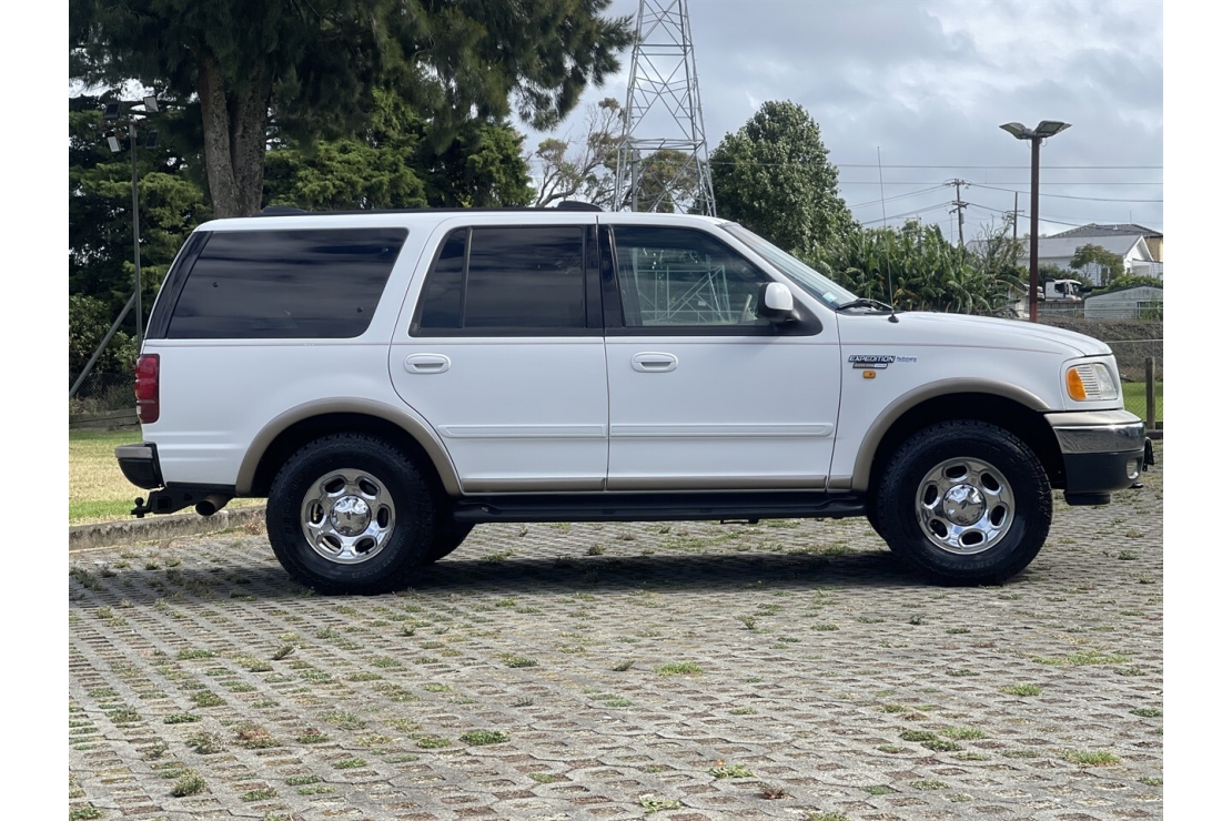 Ilikethat - Ford, Expedition 5.4 V8 PETROL EDDIE BAUER..., 1999 - Auckland City, Auckland 