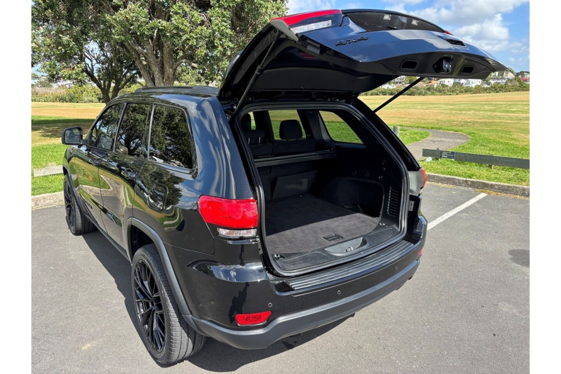 Ilikethat - Jeep, GRAND CHEROKEE 3.6P LAREDO - BRAND NEW 2..., 2017  - Auckland City, Auckland 