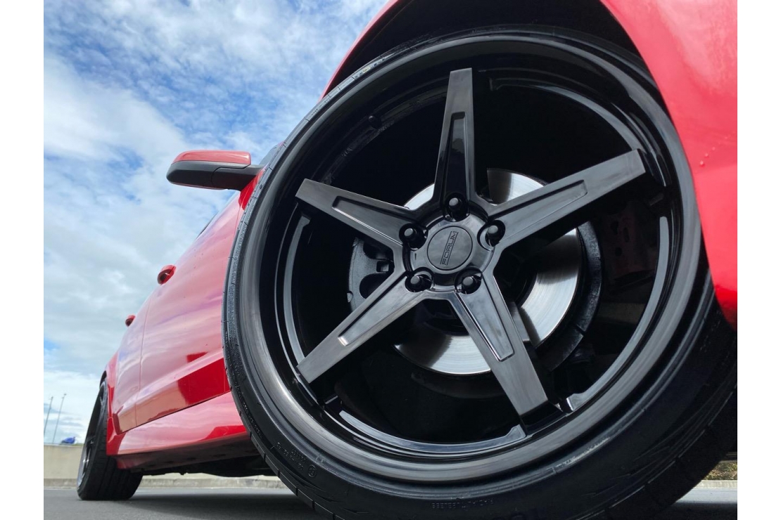 Ilikethat - Holden, Commodore SV6,LOWERED,BLACKED OUT, 2016  - Auckland City, Auckland 