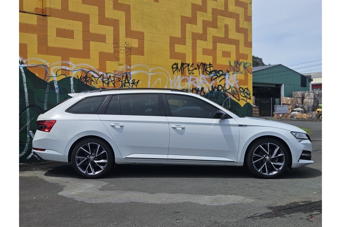 Ilikethat - Skoda, Superb IV WG SPORTLINE PHEV, 2021  - Auckland City, Auckland 