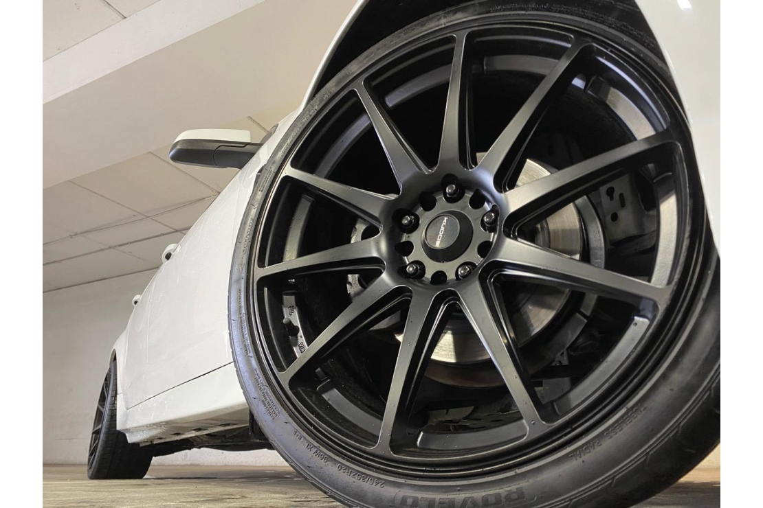 Ilikethat - Holden, Commodore VF2 SV6, BLACKED OUT!!!, 2016 - Auckland City, Auckland 