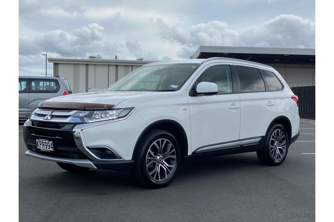 Ilikethat - Mitsubishi, Outlander LS - NZ NEW 7 SEATER LOW ..., 2017  - Auckland City, Auckland 