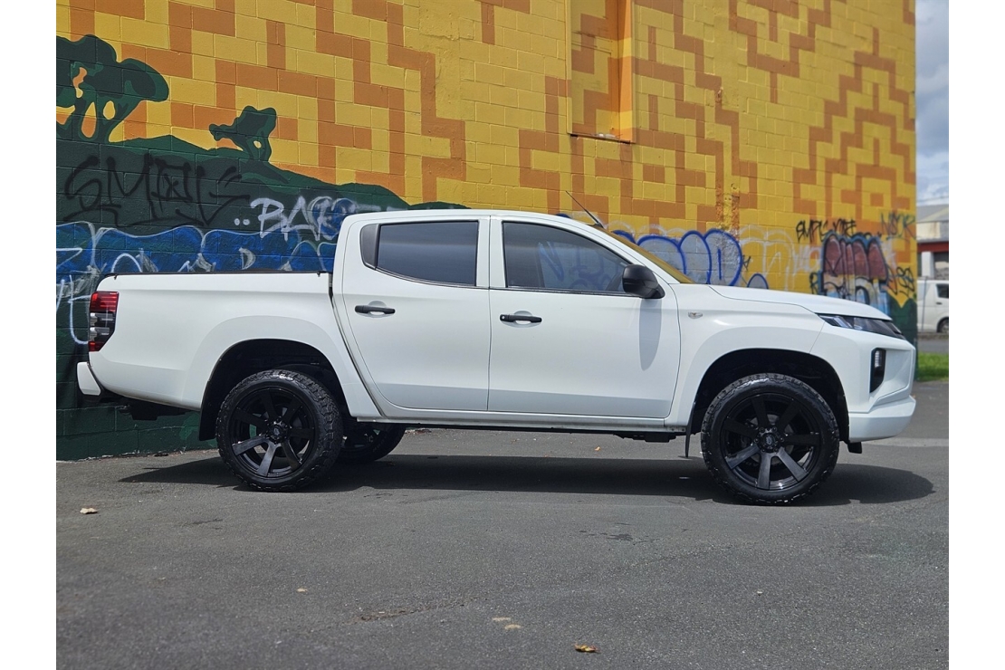 Ilikethat - Mitsubishi, Triton GLX, 4X4, BEAST, NEW MAGS..., 2020  - Auckland City, Auckland 