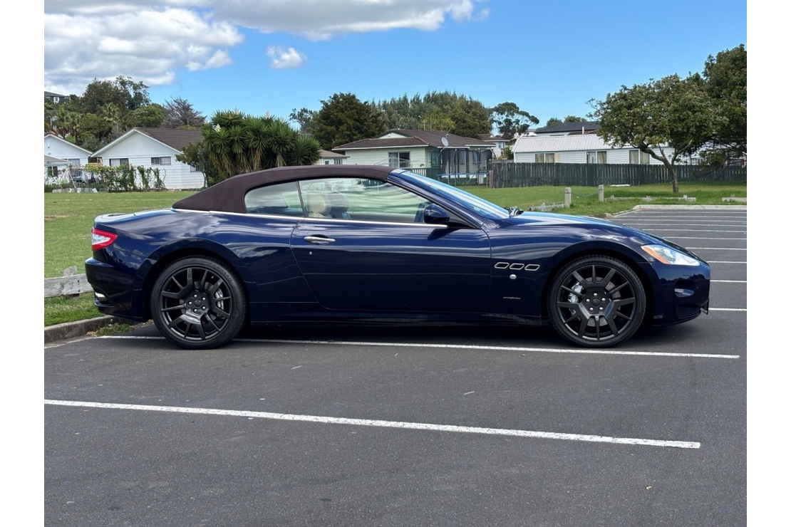 Ilikethat - Maserati, GranCabrio NZ NEW 4.7 V8 CABRIOLET, 2016  - Auckland City, Auckland 