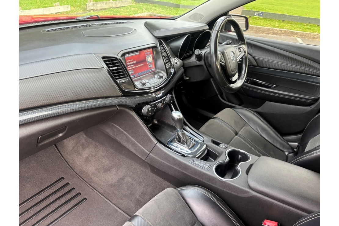 Ilikethat - Holden, Commodore VF2 SV6 SPORTSWAGON, 2016  - Auckland City, Auckland 