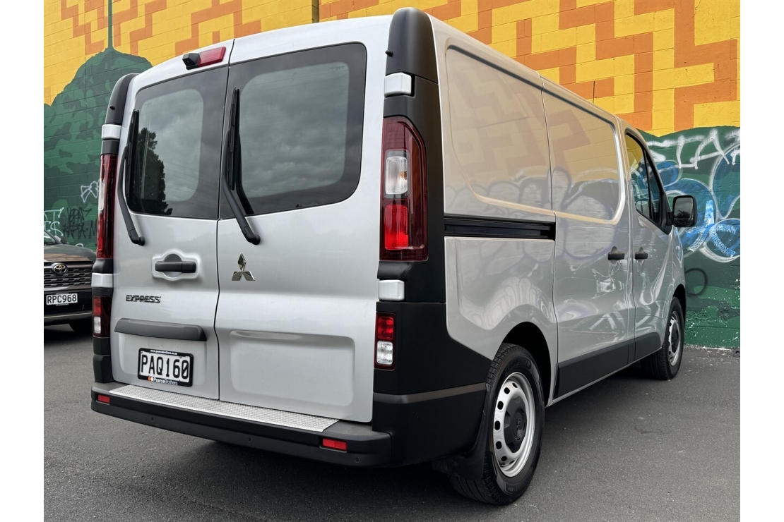 Ilikethat - Mitsubishi, Express SWB TURBO DIESEL AUTO, 2022  - Auckland City, Auckland 