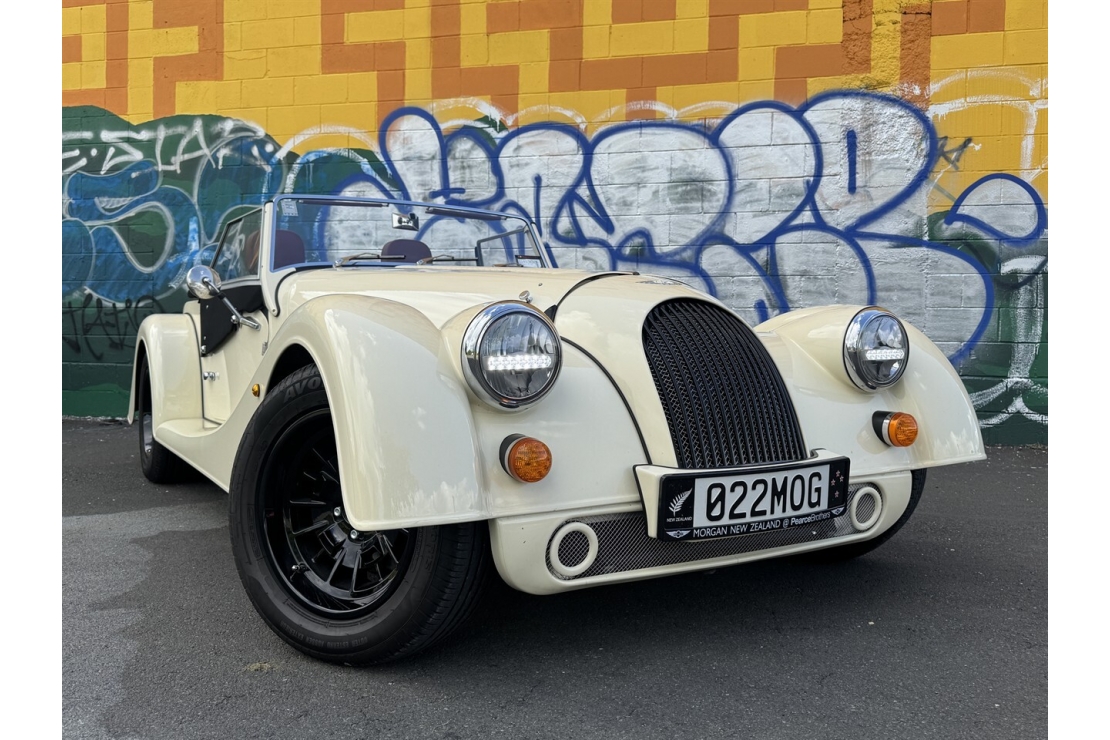 Ilikethat - Morgan, Plus Four NZ NEW CX RARE MANUAL, 2022  - Auckland City, Auckland 