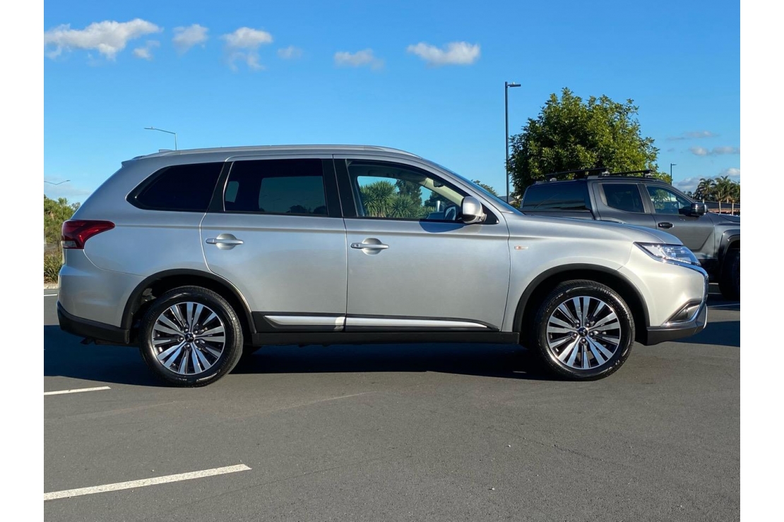 Ilikethat - Mitsubishi, Outlander LS 4WD 7 SEATER!!, 2022  - Auckland City, Auckland 