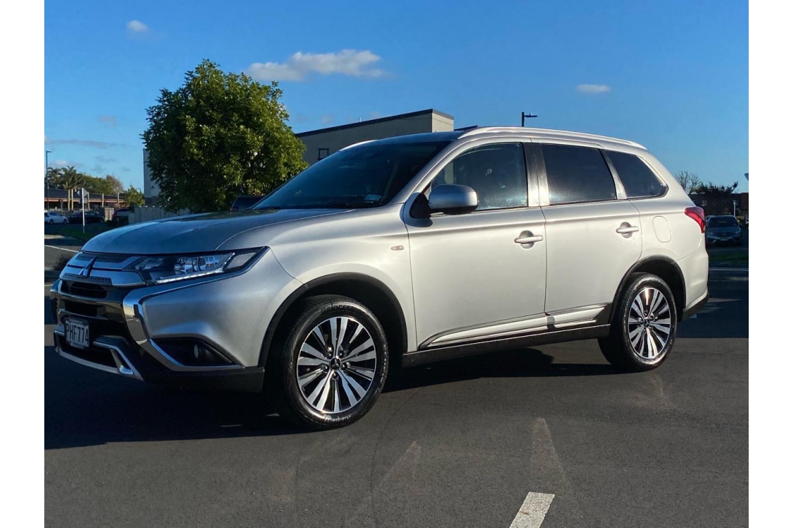 Ilikethat - Mitsubishi, Outlander LS 4WD 7 SEATER!!, 2022 - Auckland City, Auckland 